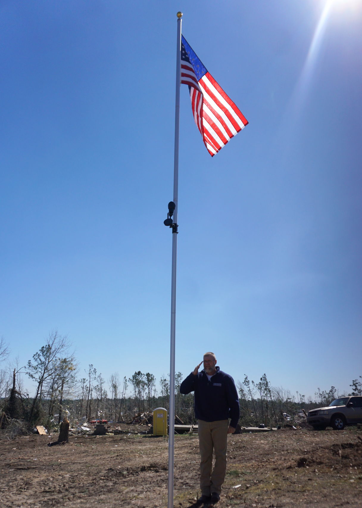 Restoring American flags in Lee County